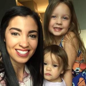 Meet your Posher, Noelle